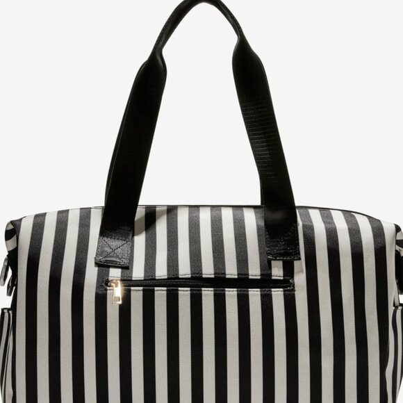 Alice & Olive FABFITFUN COLLAB Duffle Bag  NEW With Tags - Picture 3 of 11